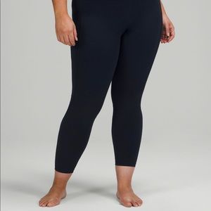 Lululemon Align leggings with pockets 25”